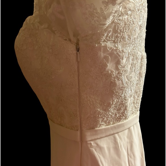 Hebeos wedding Dress with Train - Picture 4 of 16